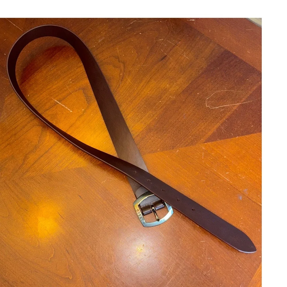 Guess Belt‎ | Mens Brown Leather | Silver Tone Buckle | Casual Fashion Accessory